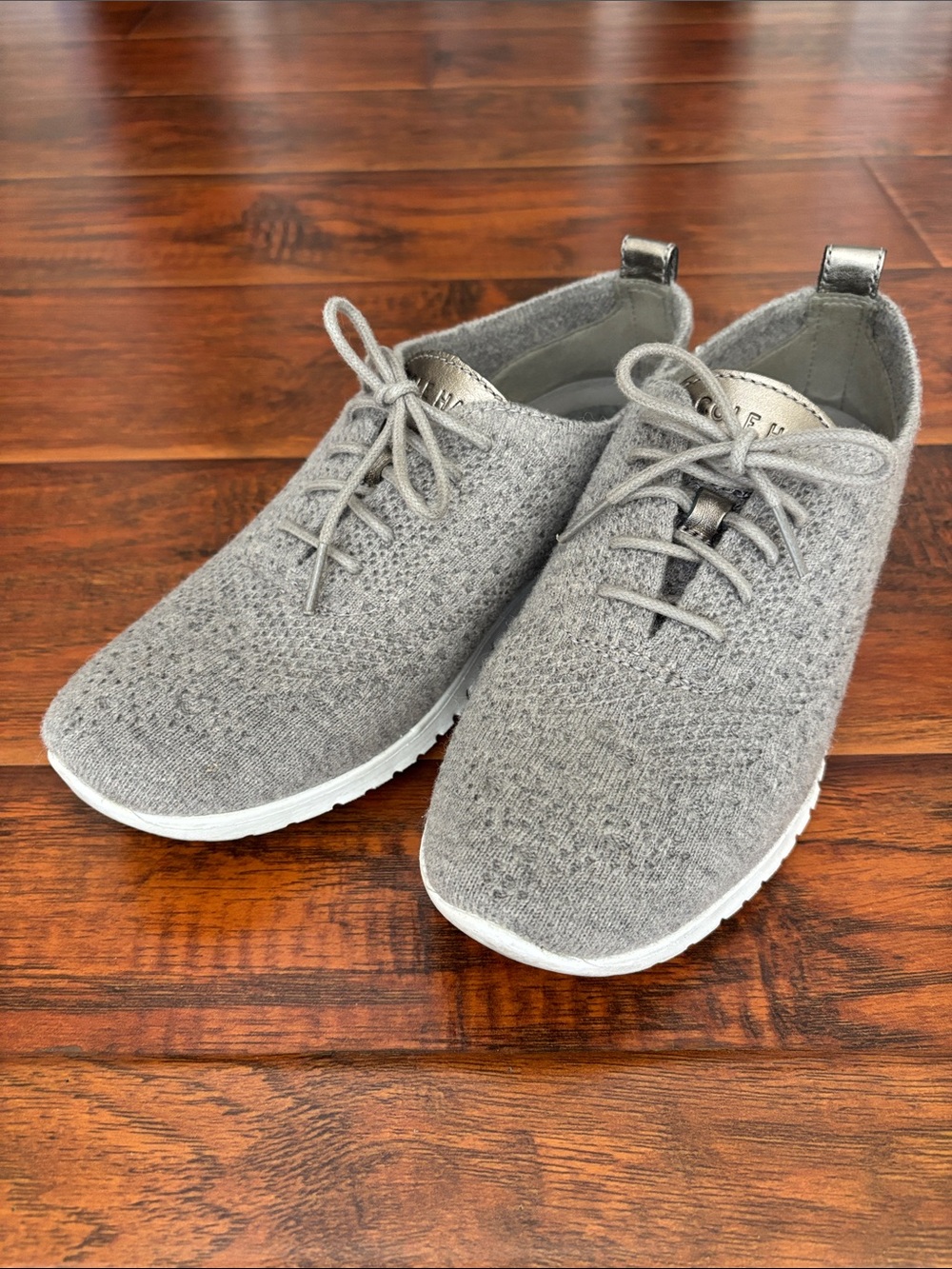Cole Haan ZeroGrand Stitchlite Oxford Sneaker Gray Silver Womens Size 8.5 W13197